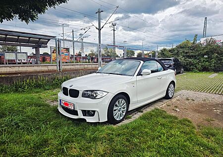 BMW 118i Cabrio M Paket TÜV 12/25 Service Neu