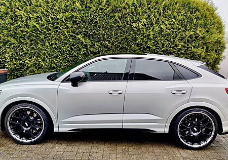 Audi RS Q3 RSQ3 2.5 TFSI S tronic quattro -