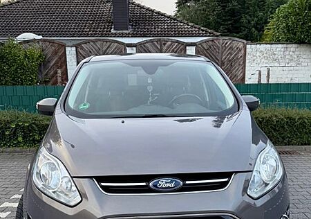 Ford C-Max 1,0 EcoBoost 92kW Titanium Titanium