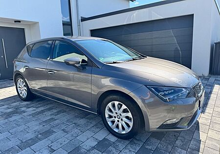 Seat Leon *Automatik*DSG*NAV*WINTERRAD*LED*PDC*SH*TEMP
