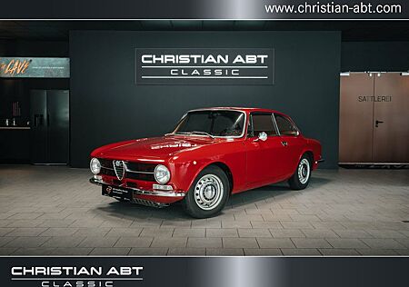 Alfa Romeo GT 1300 Junior