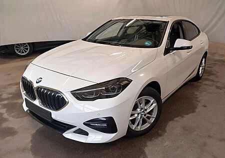 BMW 218 Gran Coupe i SportLine MShadow Pano Navi Kam