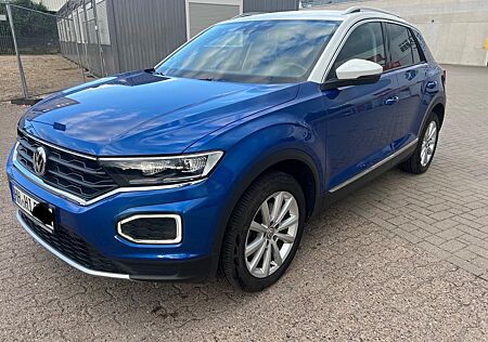 VW T-Roc Volkswagen 1.6 TDI SCR Style top gepflegt