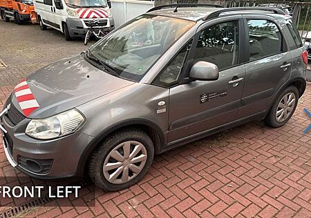 Suzuki SX4 Club