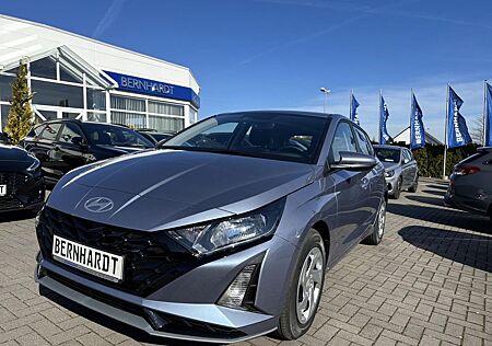 Hyundai i20 1.0 T-GDi 7-DCT Comfort versch. Farben