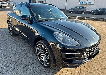 Porsche Macan Turbo