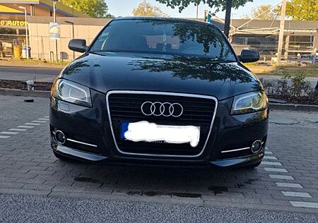Audi A3 1.2 TFSI in Schwarz Sehr guter Zustand