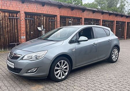 Opel Astra Astra1.4 Klimaautomatik*TÜV11/26*Leder*Top Wagen