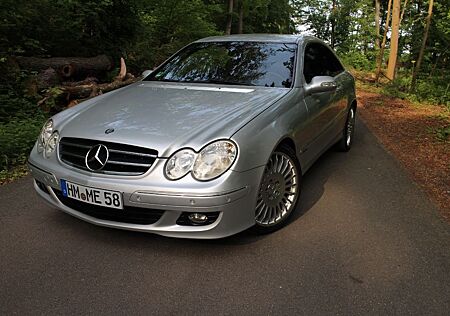 Mercedes-Benz CLK 200 KOMPRESSOR AVANTGARDE Avantgarde