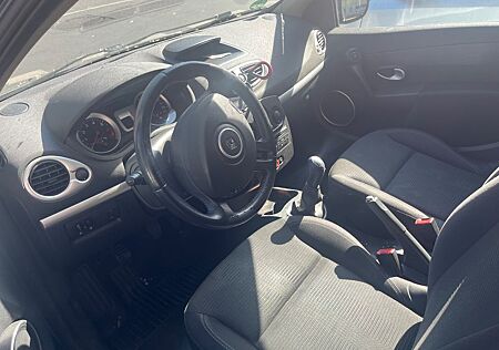 Renault Clio Access 1.2 Eco2 Access