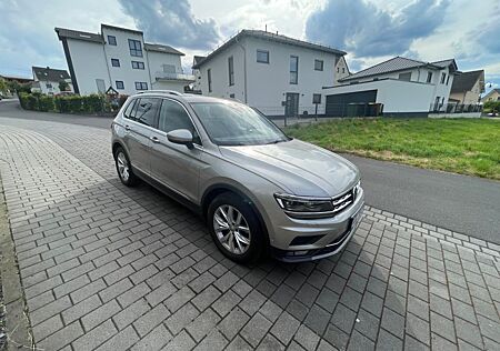 VW Tiguan Volkswagen 2.0 TDI SCR DSG Highline Highline