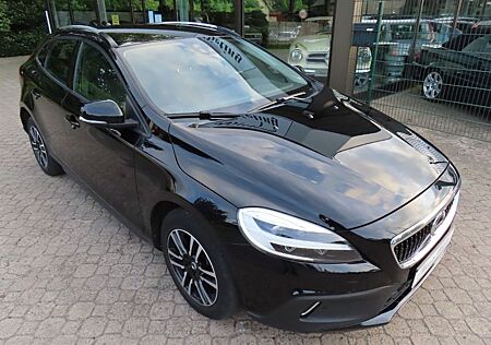 Volvo V40 Cross Country Plus Fahrschule