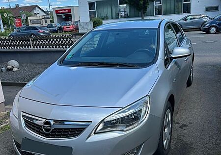 Opel Astra 1.4 Turbo Edition 88kW Edition