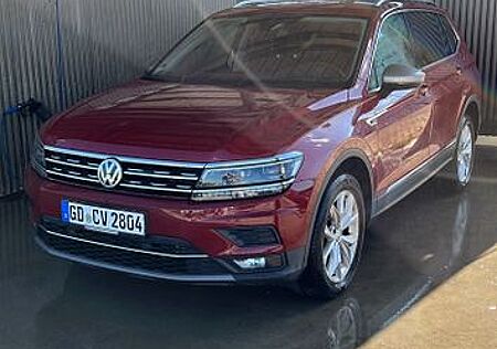 VW Tiguan Allspace Volkswagen 2.0 TDI SCR 140kW DSG 4MOTIO...