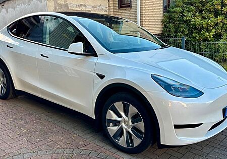 Tesla Model Y RWD Enhanced Autopilot 2023 modelle