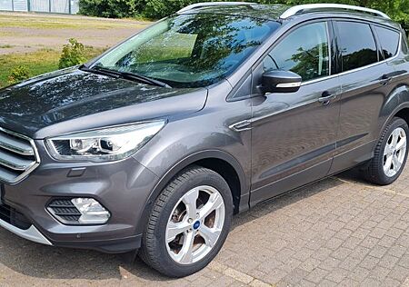 Ford Kuga 1,5 EcoBoost 4x2 110kW Titanium Titanium