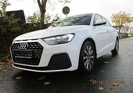 Audi A1 Sportback 30 TFSI basis