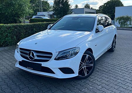 Mercedes-Benz C 300 C 300de T Avantgarde LED AHK Ambiente Leder