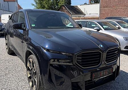 BMW XM Basis M- PAKET