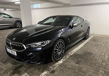 BMW M850i xDrive Coupé
