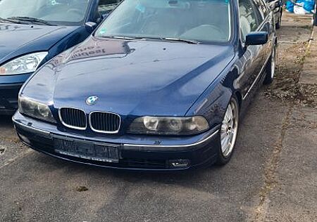 BMW 540i 4,4 Liter lpg