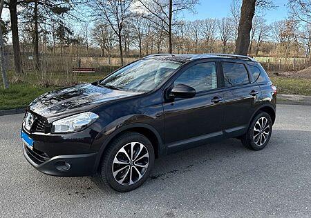 Nissan Qashqai 2.0 dCi* i-Way*Standheizung*AHK*PANO