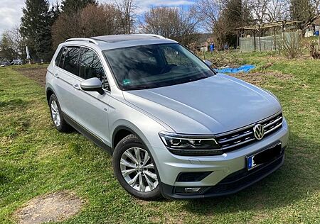 VW Tiguan Volkswagen 1.5 *StandHz**Pano**AHK*