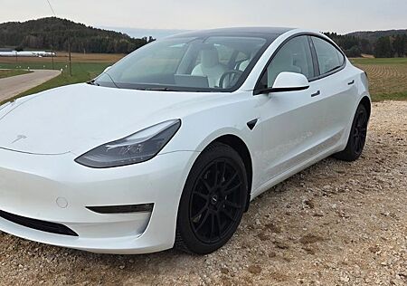 Tesla Model 3 LONG RANGE AWD AHK BOOST WHITE&BLACK