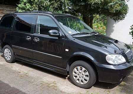 Kia Carnival Behindertengerechter Ausbau Fa. Paravan