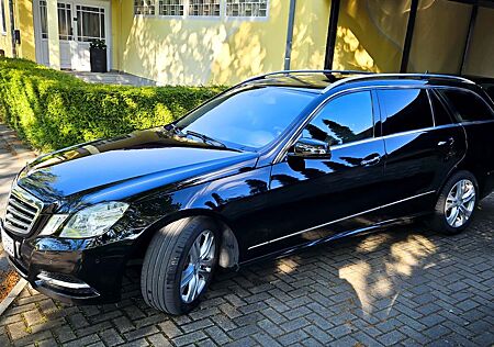 Mercedes-Benz E 250 CDI AVANTGARDE Automat.