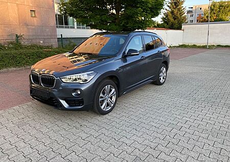BMW X1 xDrive18d/Navi/Kamera/ParkPilot