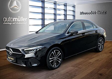 Mercedes-Benz A 200 PROGRESSIVE+PANO+AHK+WINTERP.+LED+KAMERA+