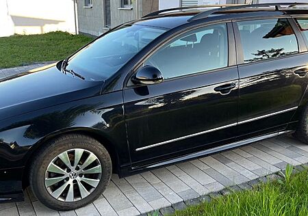 VW Passat Variant Volkswagen 1.6 TDI DPF BlueMotion Trendl...