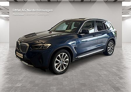 BMW X3 xDrive30e Navi AHK Head-Up Laser Kamera HiFi