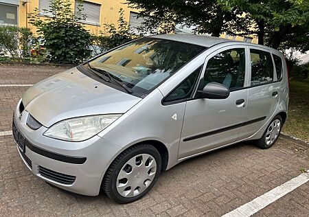Mitsubishi Colt 1.1 Inform Inform