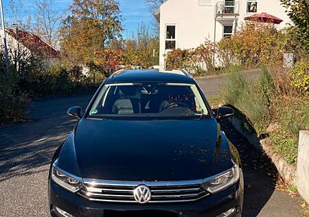 VW Passat Volkswagen 2.0 TDI SCR 140kW DSG 4MOTION Highlin...