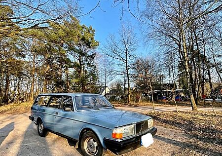 Volvo 245 GL · H-Kennzeichen · TÜV 11/2027 ·