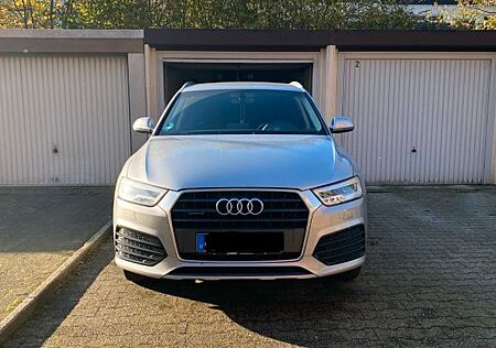 Audi Q3 2.0 TDI S tronic quattro sport sport