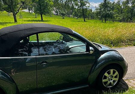 VW New Beetle Volkswagen 2.0 Cabriolet