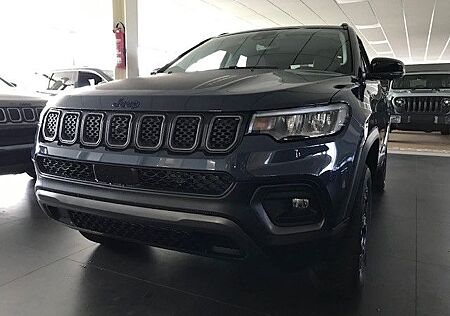 Jeep Compass 1.3l T4-PHEV 177kW Trailhawk Auto. 4WD