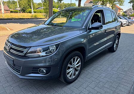VW Tiguan Volkswagen Sport 1,4 TSI Leder Klima Navi Panorama