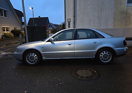 Audi A4 1.8 Auto -