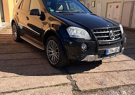 Mercedes-Benz ML 63 AMG 4MATIC AMG