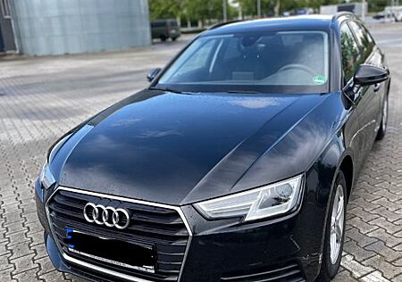 Audi A4 Avant 2.0 TDI S tronic