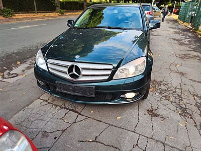Mercedes-Benz C 230 AVANTGARDE