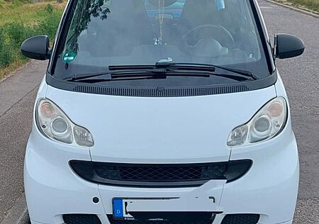 Smart ForTwo coupé 1.0 52kW mhd white