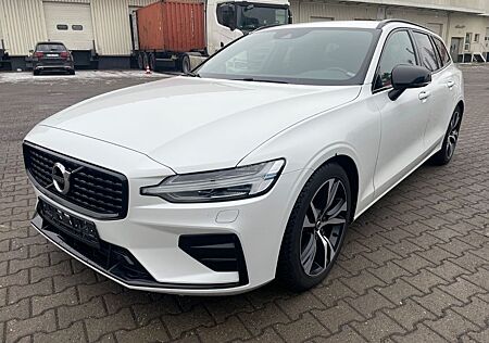 Volvo V60 B4 R Design