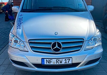 Mercedes-Benz Viano 3.0 CDI, 8-Siter, Bi-Xenon, Panorama, AHK