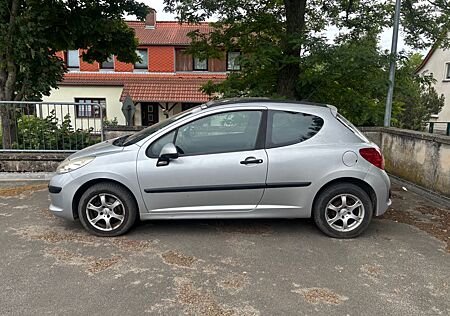 Peugeot 207 1.4