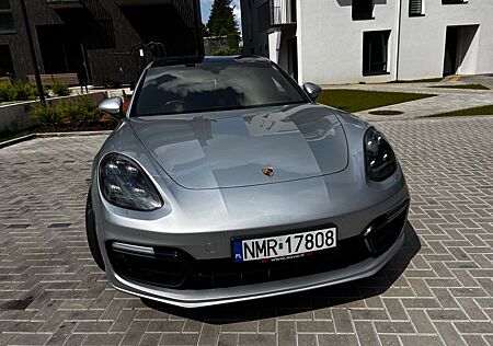 Porsche Panamera 4S Diesel Sport Turismo S